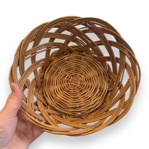 Vintage Boho Basket Wall Decor Brown Rattan Wicker Woven Circle Rosette Bohemian